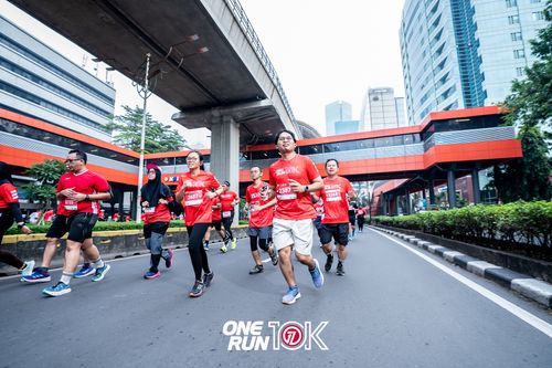 Race photo from ONE RUN 10K 2025
