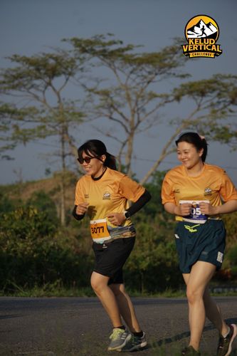 Race photo from Kelud Vertical Challenge 2024