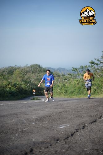 Race photo from Kelud Vertical Challenge 2024
