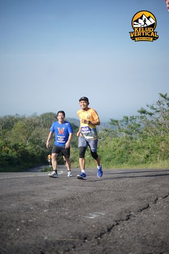 Race photo from Kelud Vertical Challenge 2024