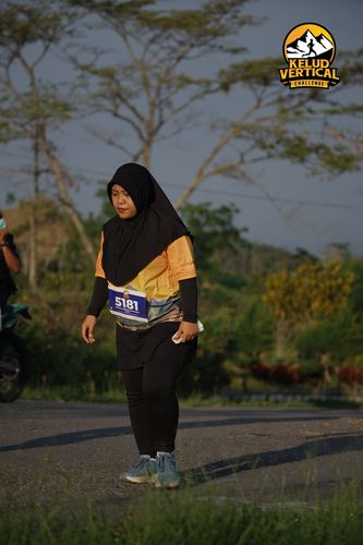 Race photo from Kelud Vertical Challenge 2024