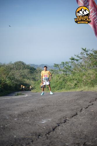Race photo from Kelud Vertical Challenge 2024
