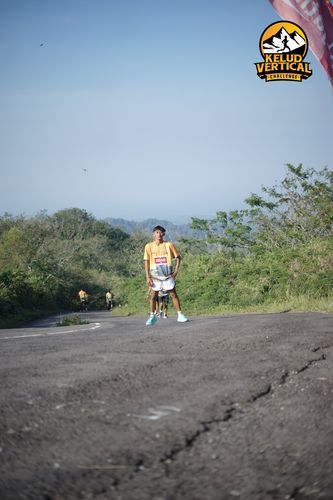 Race photo from Kelud Vertical Challenge 2024