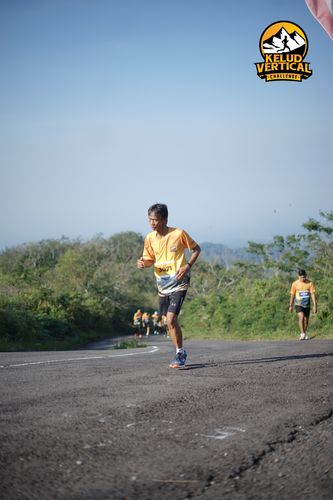 Race photo from Kelud Vertical Challenge 2024