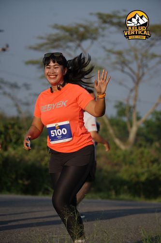 Race photo from Kelud Vertical Challenge 2024