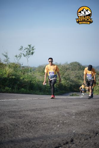 Race photo from Kelud Vertical Challenge 2024