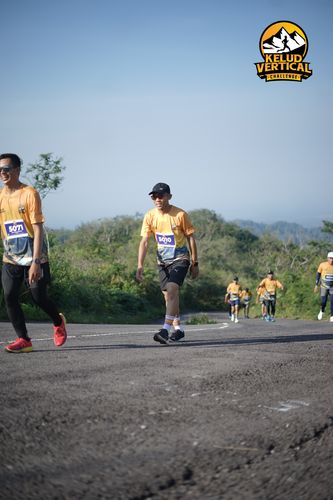 Race photo from Kelud Vertical Challenge 2024
