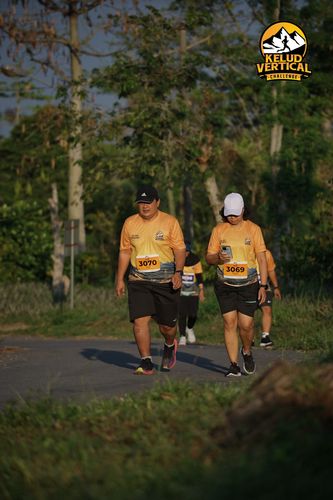 Race photo from Kelud Vertical Challenge 2024