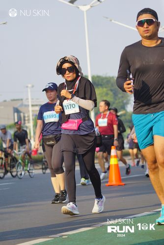 Race photo from Nu Skin Run 10K