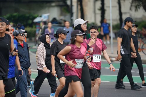 Race photo from Assurance Fun Run 2024