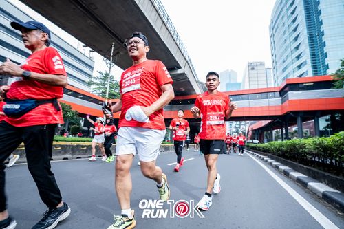 Race photo from ONE RUN 10K 2025
