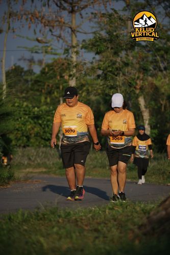 Race photo from Kelud Vertical Challenge 2024