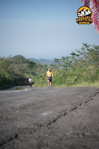 Race photo from Kelud Vertical Challenge 2024