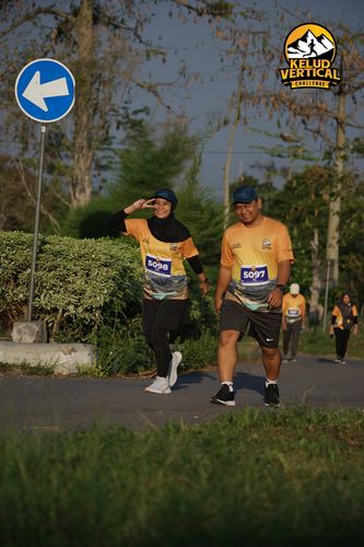 Race photo from Kelud Vertical Challenge 2024