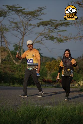 Race photo from Kelud Vertical Challenge 2024