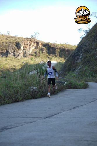 Race photo from Kelud Vertical Challenge 2024