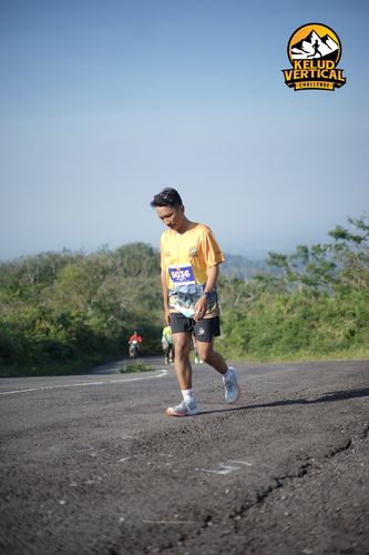 Race photo from Kelud Vertical Challenge 2024