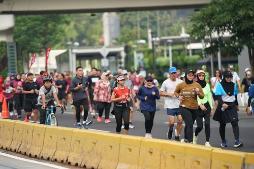 Race photo from Assurance Fun Run 2024