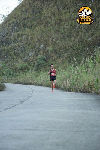 Race photo from Kelud Vertical Challenge 2024
