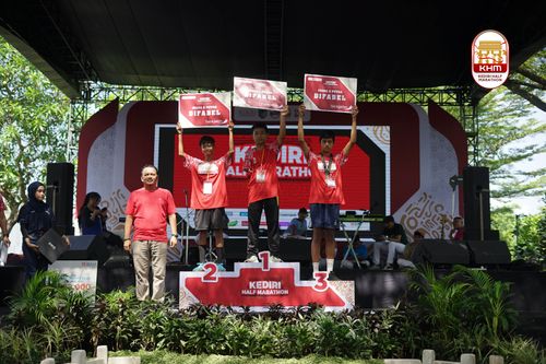 Race photo from Kediri Half Marathon 2025