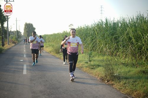 Race photo from Kediri Half Marathon 2024