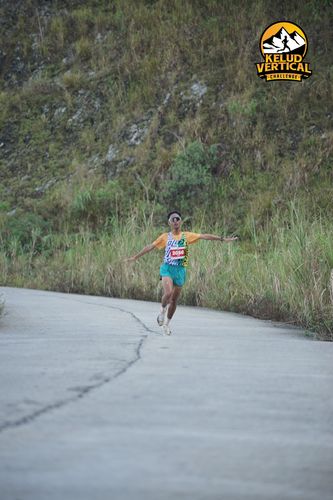 Race photo from Kelud Vertical Challenge 2024