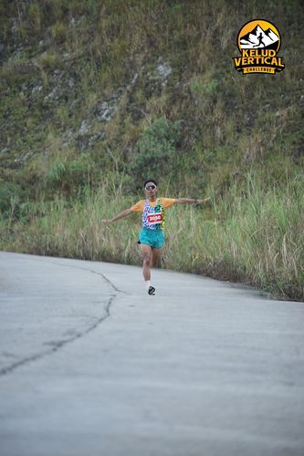 Race photo from Kelud Vertical Challenge 2024