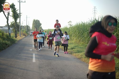 Race photo from Kediri Half Marathon 2024