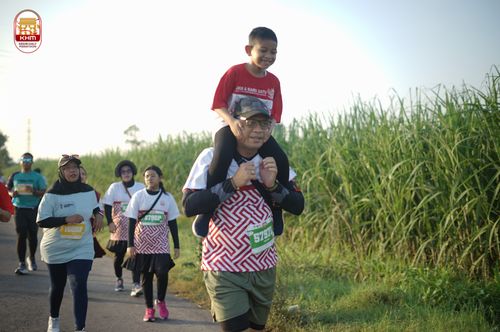 Race photo from Kediri Half Marathon 2024