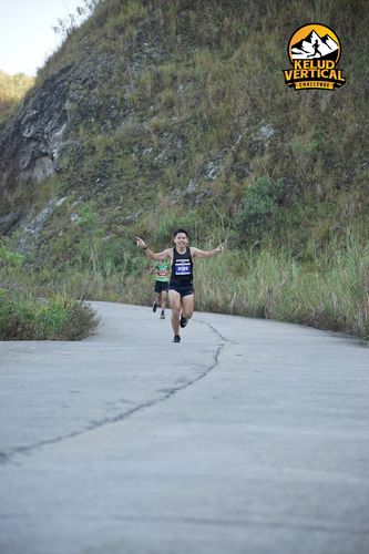 Race photo from Kelud Vertical Challenge 2024
