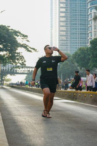 Race photo from MAKASSAR HALF MARATHON 2025 VIBES