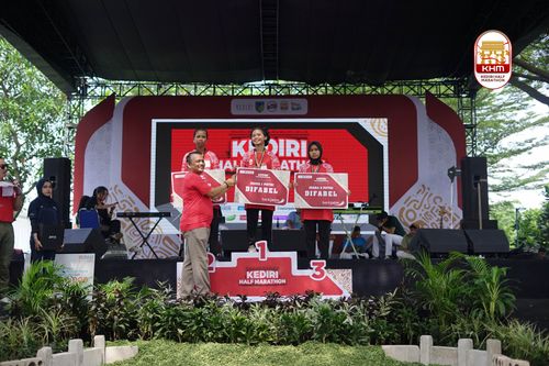 Race photo from Kediri Half Marathon 2025