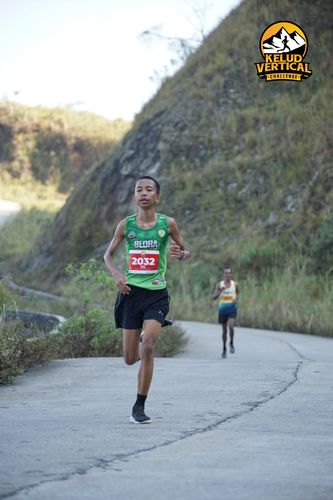Race photo from Kelud Vertical Challenge 2024
