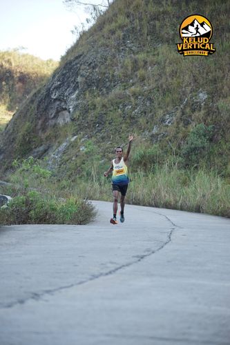 Race photo from Kelud Vertical Challenge 2024