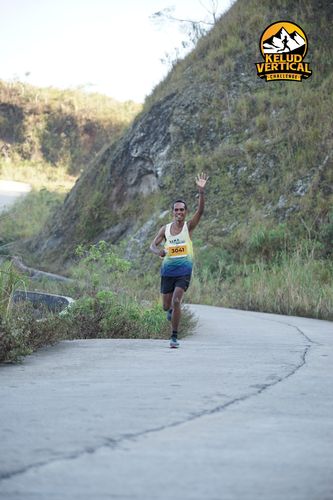 Race photo from Kelud Vertical Challenge 2024