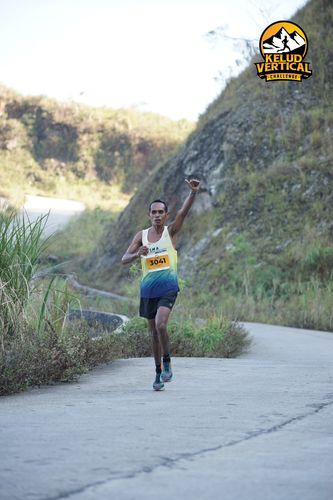 Race photo from Kelud Vertical Challenge 2024