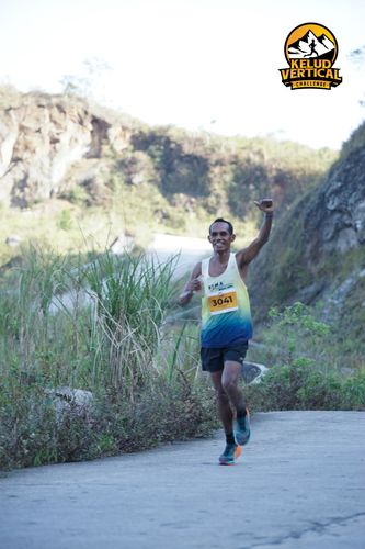 Race photo from Kelud Vertical Challenge 2024