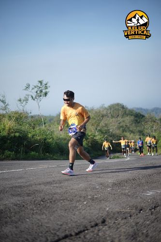 Race photo from Kelud Vertical Challenge 2024