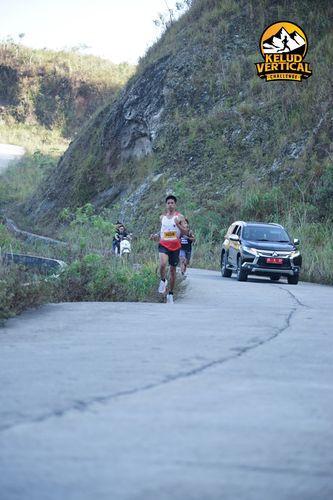 Race photo from Kelud Vertical Challenge 2024