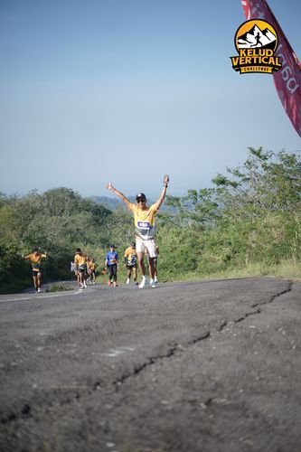 Race photo from Kelud Vertical Challenge 2024