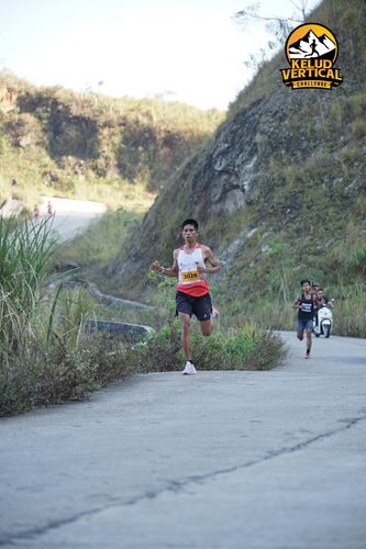 Race photo from Kelud Vertical Challenge 2024