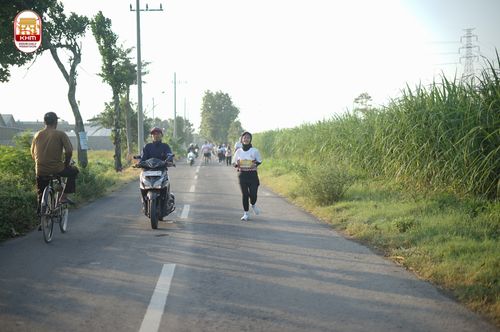Race photo from Kediri Half Marathon 2024
