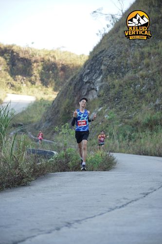 Race photo from Kelud Vertical Challenge 2024
