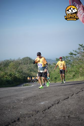 Race photo from Kelud Vertical Challenge 2024