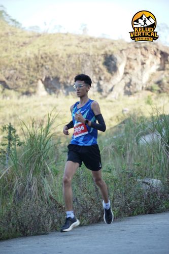 Race photo from Kelud Vertical Challenge 2024