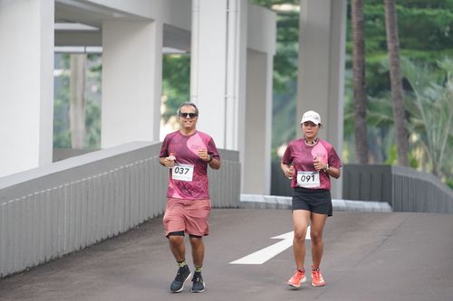 Race photo from Assurance Fun Run 2024