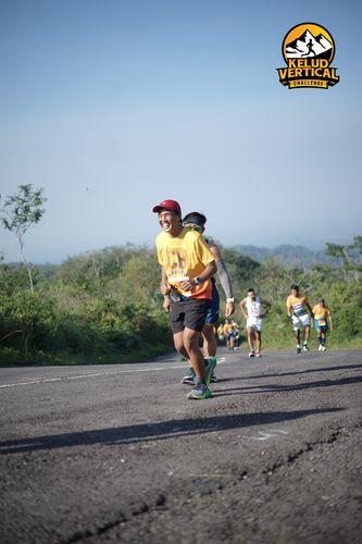 Race photo from Kelud Vertical Challenge 2024