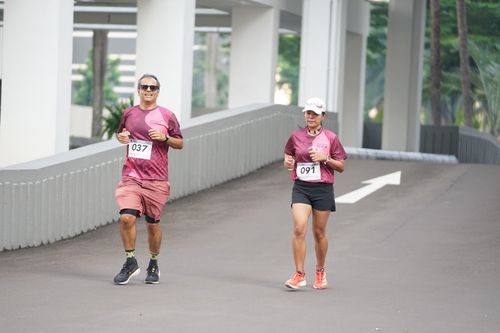 Race photo from Assurance Fun Run 2024