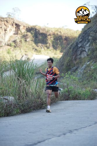 Race photo from Kelud Vertical Challenge 2024