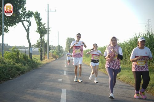 Race photo from Kediri Half Marathon 2024